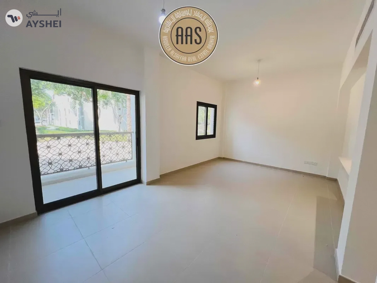 One Month Free Luxury 2-BHK With Park View Close to Metro-10-10