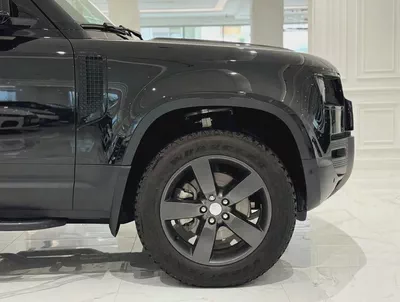 Defender 110 p300 X-Dynamic HSE GCC Specs-9
