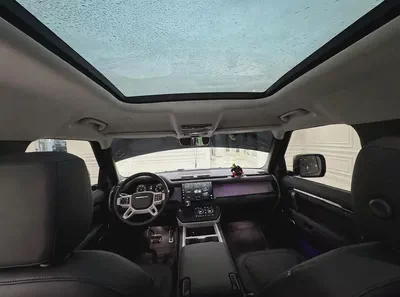 Defender 110 p300 X-Dynamic HSE GCC Specs-6