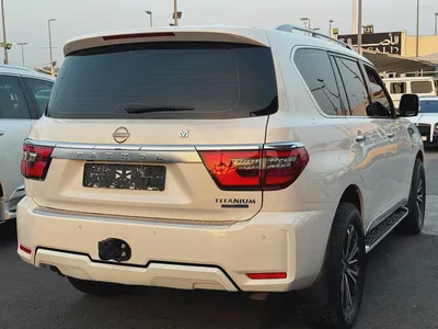 Nissan Patrol LE Titanium 2022 GCC Specs-3