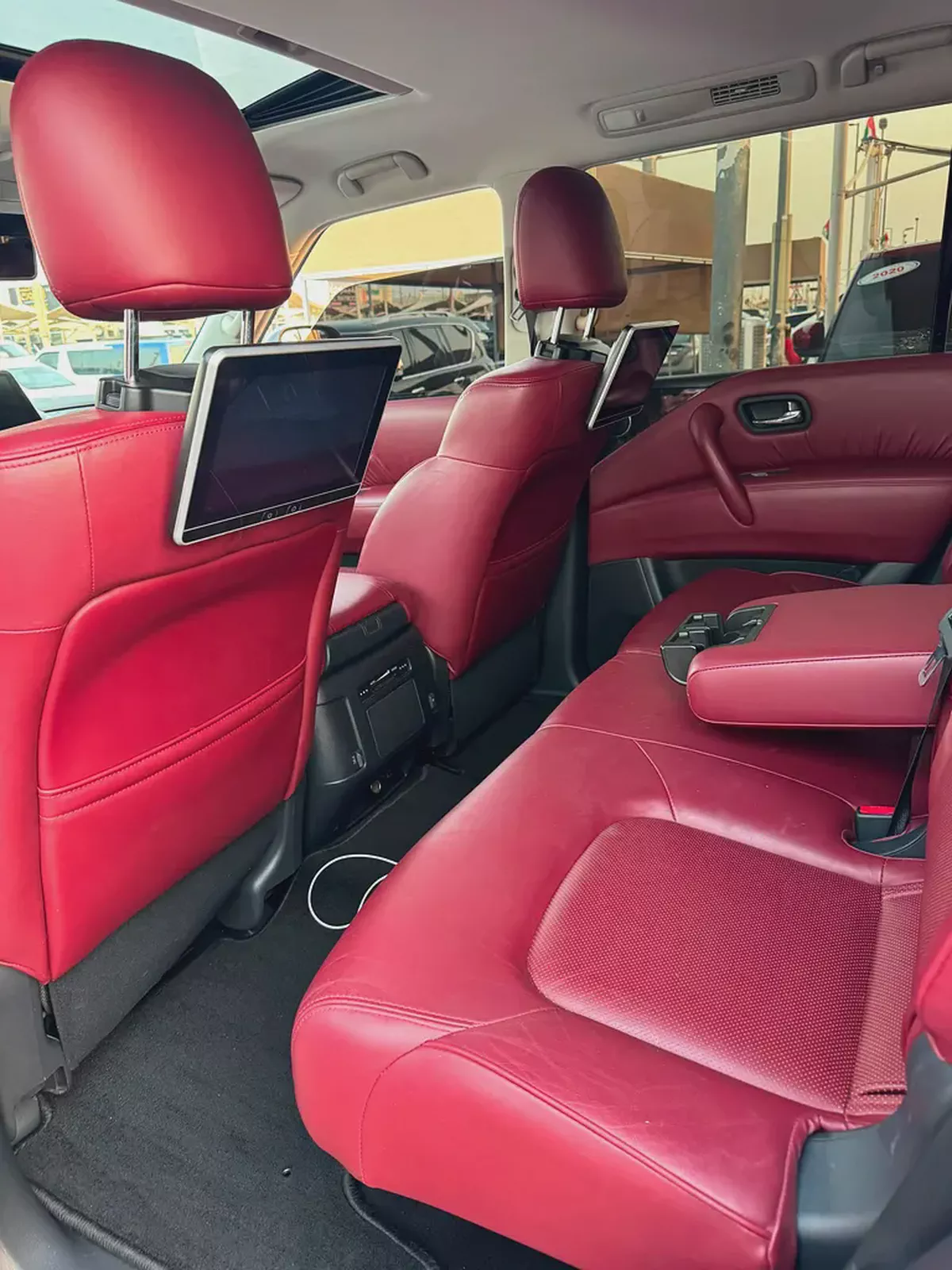 Nissan Patrol LE Titanium 2022 GCC Specs-14-14