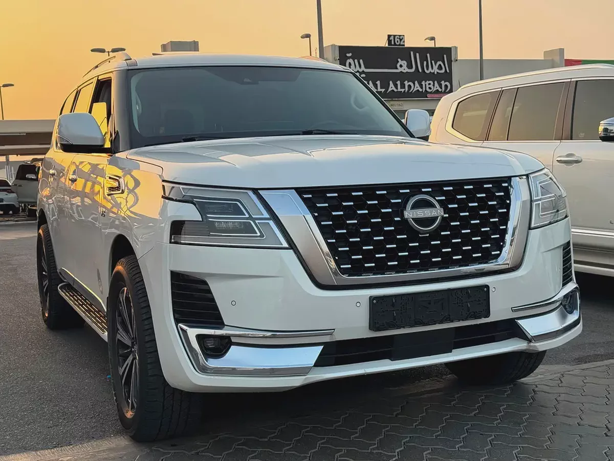 Nissan Patrol LE Titanium 2022 GCC Specs-1-1