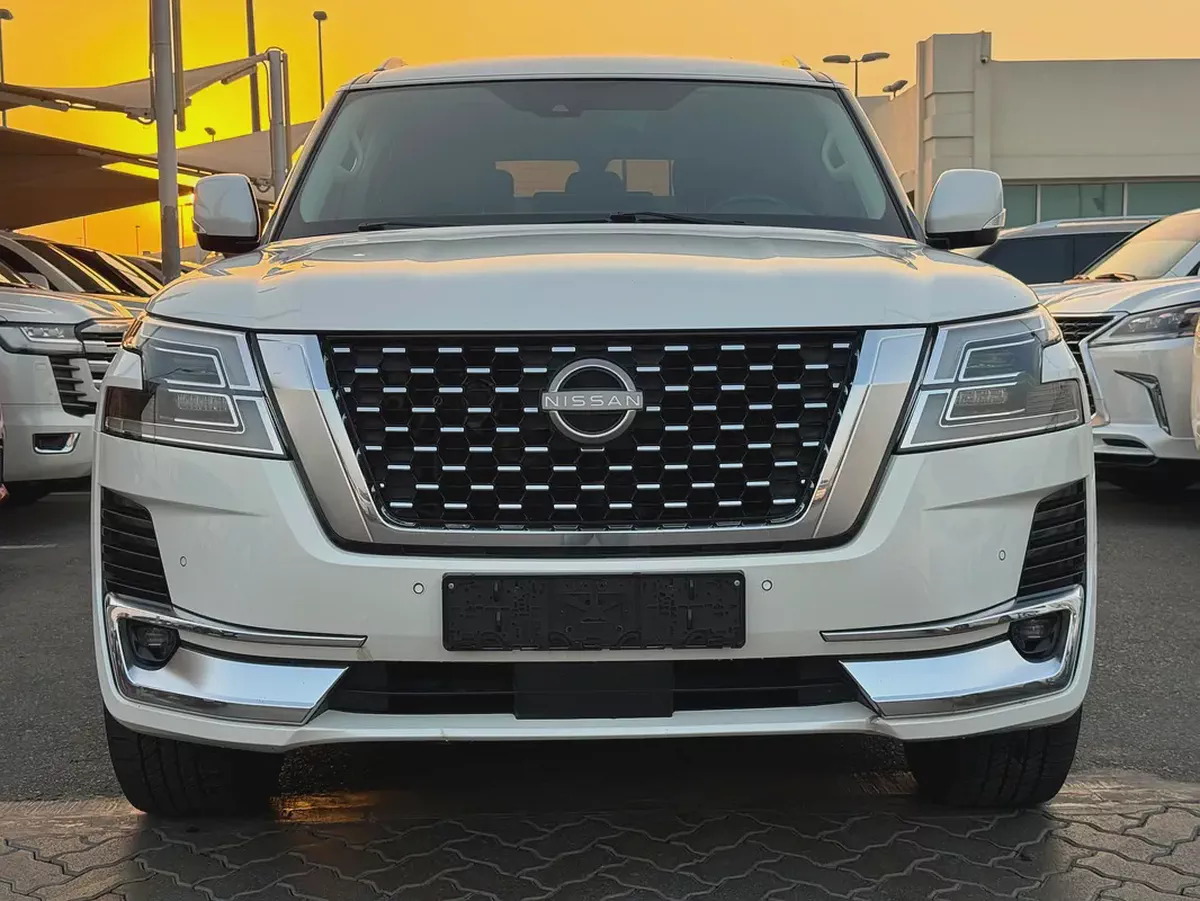 Nissan Patrol LE Titanium 2022 GCC Specs-6-6