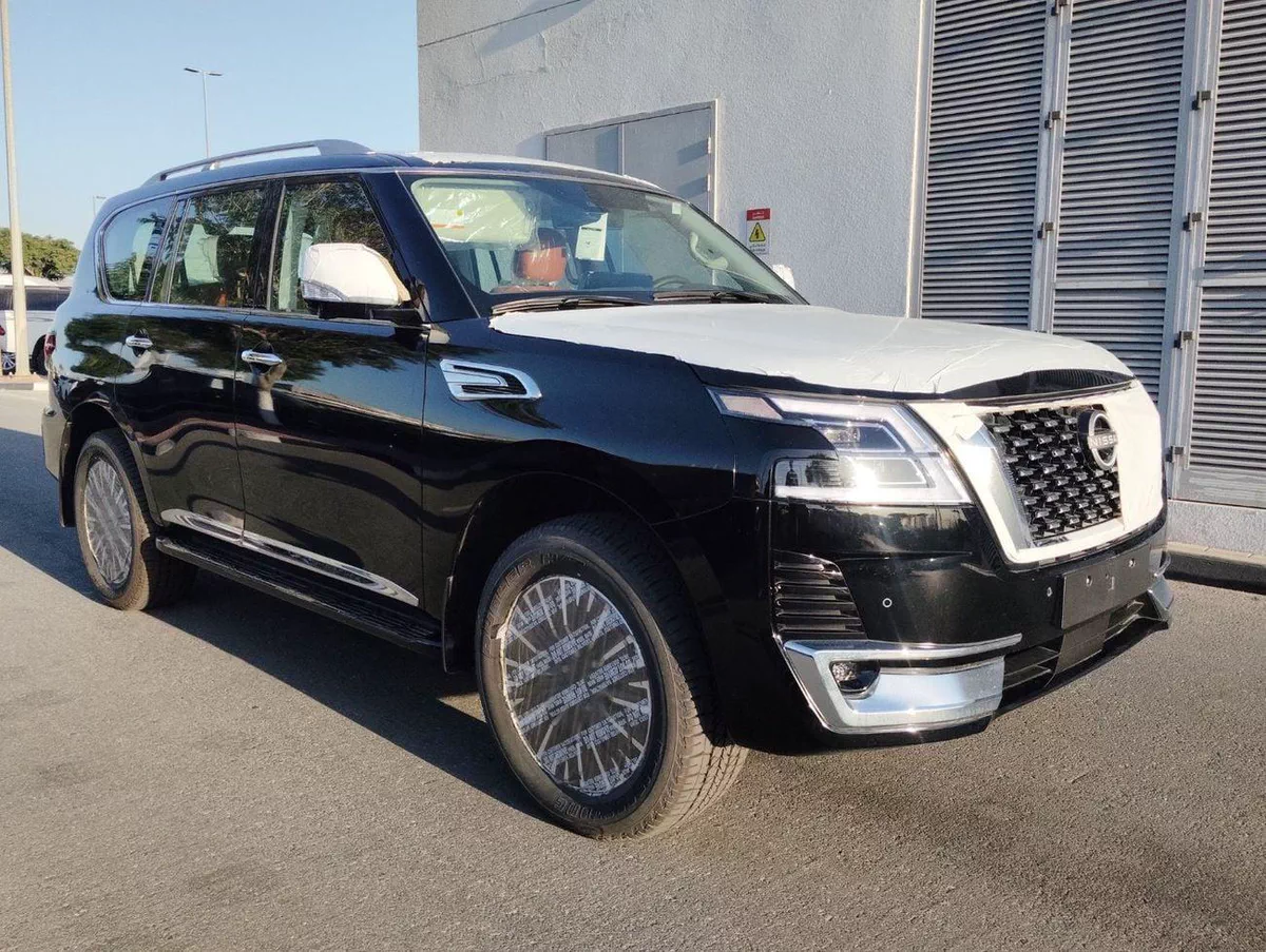Nissan Patrol SE PLATINUM CITY-9-0