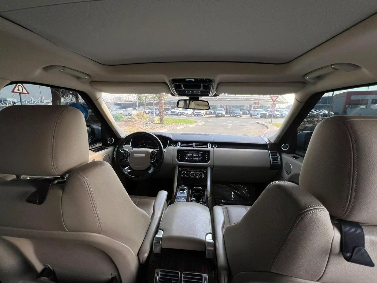 Land Rover Range Rover HSE-9-0