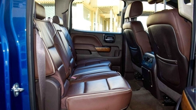 Chevrolet Silverado HIGH COUNTRY REAPER 1 out of 5 in UAE-4