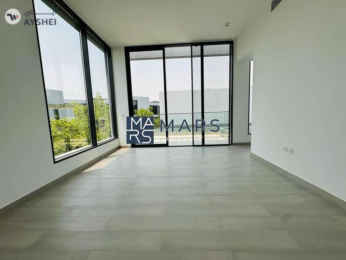 Modern Home with Beautiful Features – A Must-See!