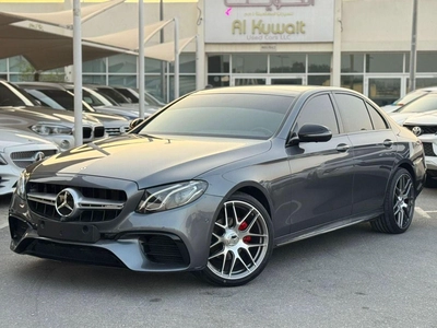 Mercedes Benz E200 E200 2018 GCC UPDATE E63-0