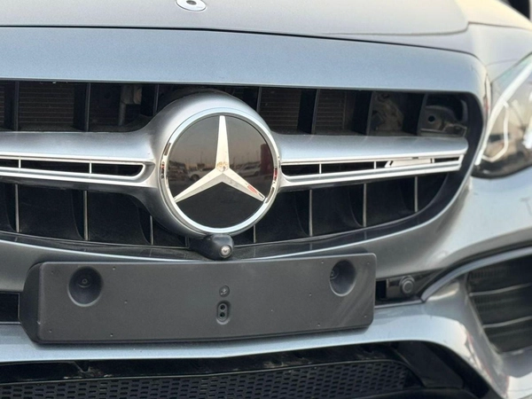 Mercedes Benz E200 E200 2018 GCC UPDATE E63