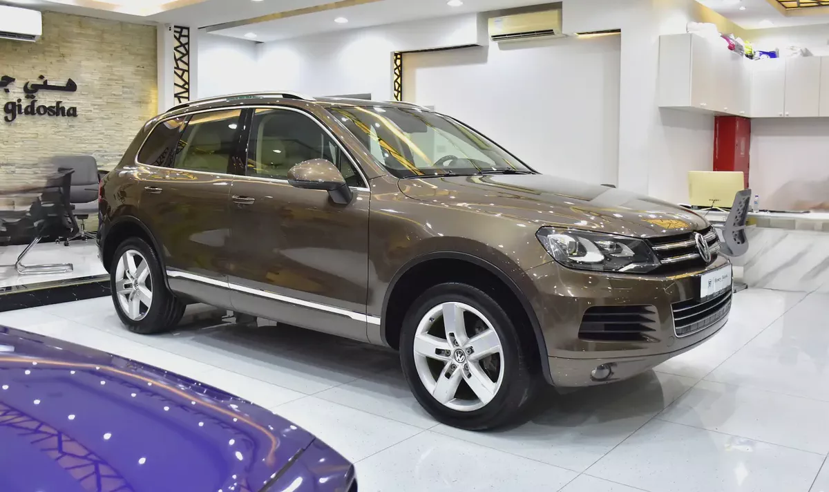 EXCELLENT DEAL for our Volkswagen Touareg ( 2015 Model ) in Brown Color GCC Specs-2-2