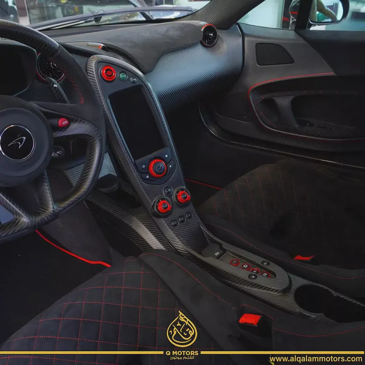2015 MCLAREN P1  ( 1 OF 5 )  CARBON SERIES  GCC DONE ONLY 2000KM-9-9