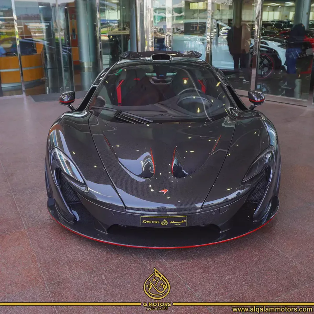 2015 MCLAREN P1  ( 1 OF 5 )  CARBON SERIES  GCC DONE ONLY 2000KM-3-3