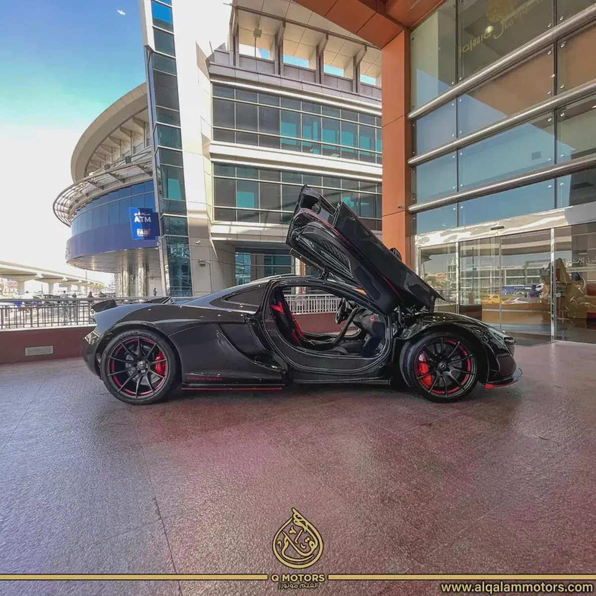 2015 MCLAREN P1  ( 1 OF 5 )  CARBON SERIES  GCC DONE ONLY 2000KM-7-7