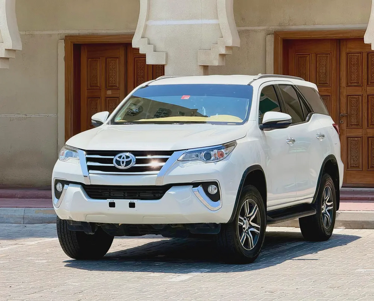 Toyota Fortuner GXR 2018 | GCC Specs | Excellent Condition-4-4
