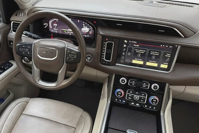 GMC Yukon Denali 2023 | V8 | AED 3,623 P.M | 0% Downpayment-11
