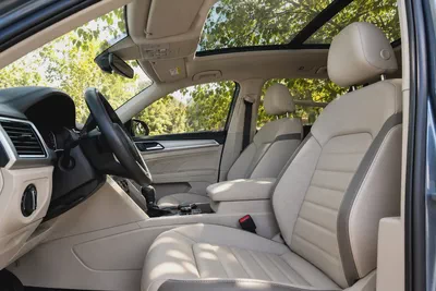1,916 AED | FREE SERVICE CONTRACT Till 2031 | UNDER WARRANTY | R-LINE-6