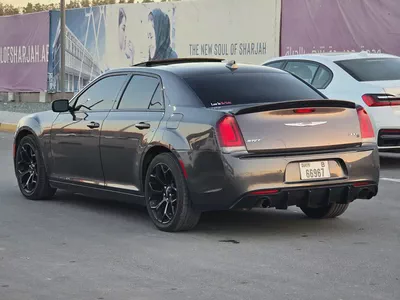 كرايسلر هيمي 2018 مواصفات امريكية 5.7 فل اوبشن 8 سلندر بحالة جيدة-3