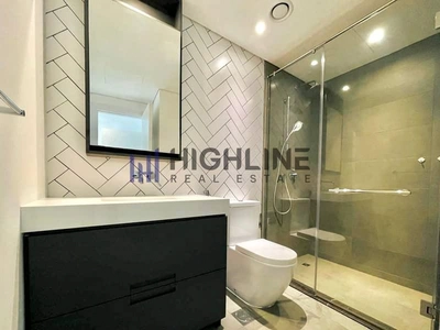 READY TO MOVE | FITTED KITCHEN | PRIME LOCATION-4