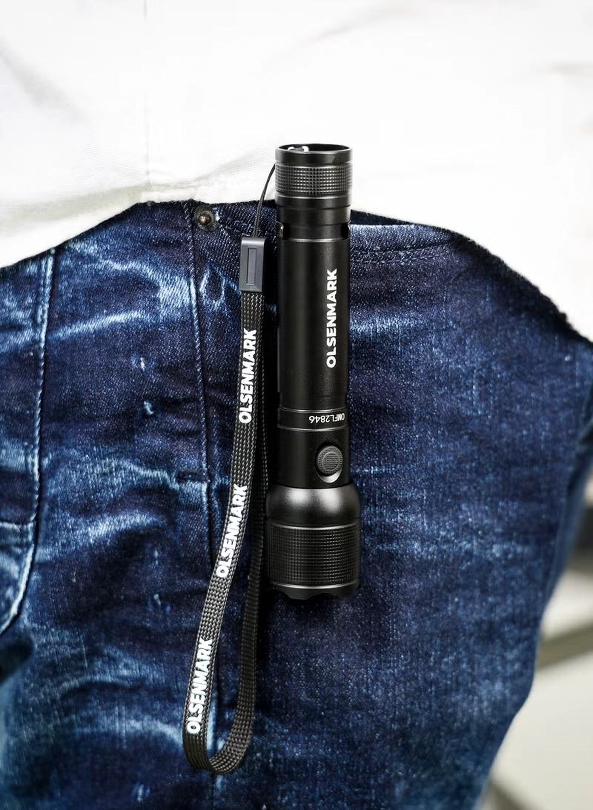 Olsenmark 10W Cree LED Flashlight-OMFL2846 / with USB Wire, 560 Lumens, Type-C Charging, 16.7 Hours Working Time, 272 Meters Real Range Distance Made from Aircraft Aluminum Alloy, Different Switch Modes, High Capacity Lithium Battery , Life Time Warranty for LED-8-8