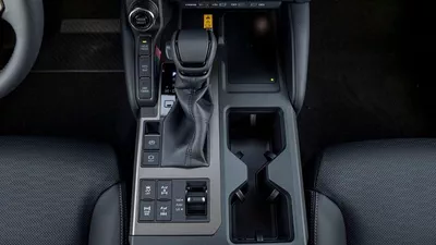 Toyota Prado ADVENTURE-12