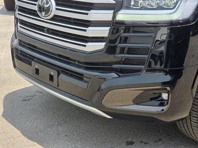 Toyota Land Cruiser VXR 3.5L HYBRID VXR 7 Seater Full Option-16