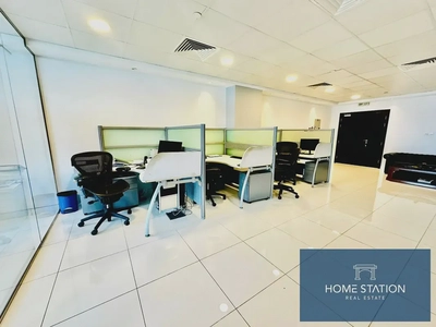 Grosvenor Business Tower, Barsha Heights (Tecom), Dubai-13