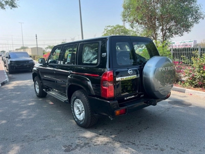Nissan Patrol Safari 4.8L M/T-4