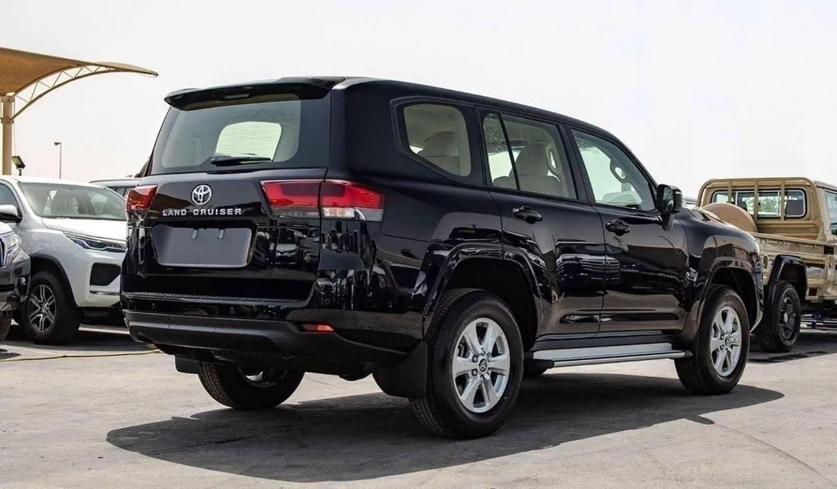 Toyota Land Cruiser GX LC300 GXR 3.3D AT MY2025 – BLACK-5-0