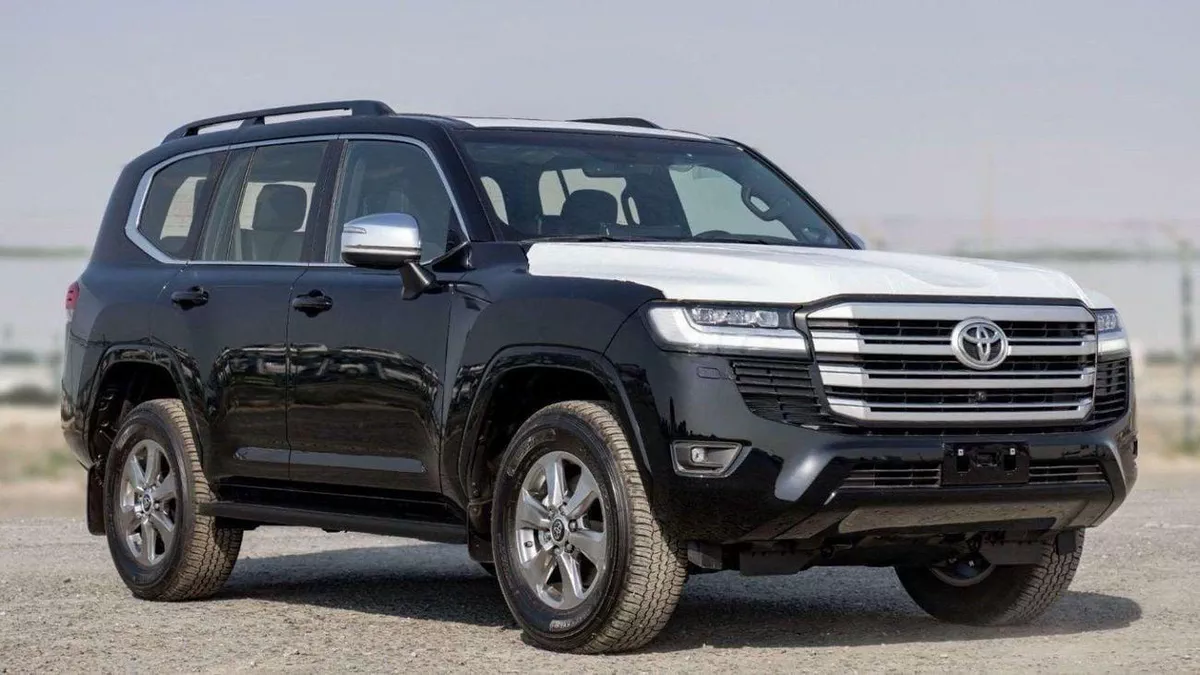 Toyota Land Cruiser VX LC300 VX 3.5P AT MY2025 – BLACK-1-0