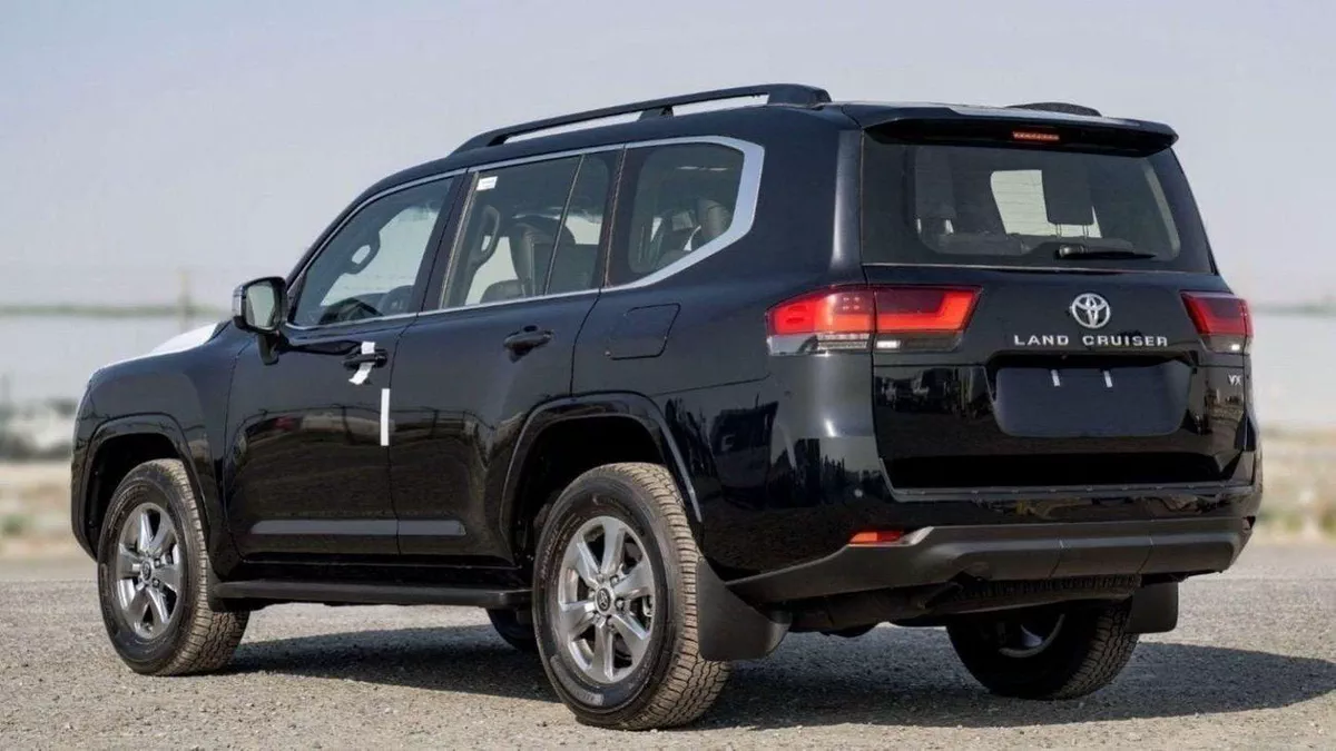 Toyota Land Cruiser VX LC300 VX 3.5P AT MY2025 – BLACK-3-0