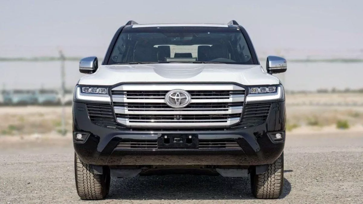 Toyota Land Cruiser VX LC300 VX 3.5P AT MY2025 – BLACK-4-0
