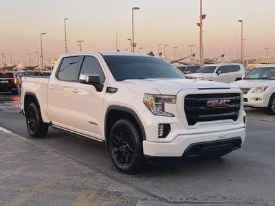 GMC Sierra Elevation 2022 GCC Specs - Excellent Condition-7