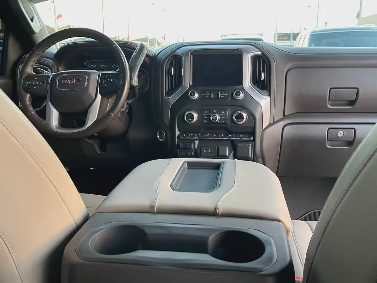 GMC Sierra Elevation 2022 GCC Specs - Excellent Condition-18-18