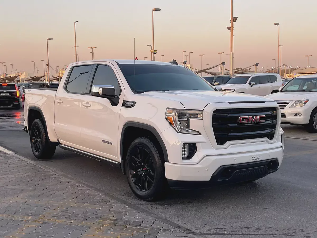 GMC Sierra Elevation 2022 GCC Specs - Excellent Condition-7-7