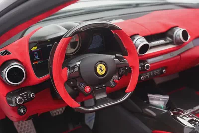 2024 FERRARI 812 GTS COMPETIZIONE APERTA TAILOR MADE  WITH 7 YEARS SERVICE CONTRACT-5