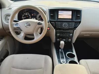 NISSAN PATHFINDER S 4WD - GCC SPECS - ACCIDENT FREE - EXCELENT CONDITION-12