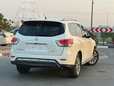 NISSAN PATHFINDER S 4WD - GCC SPECS - ACCIDENT FREE - EXCELENT CONDITION-5