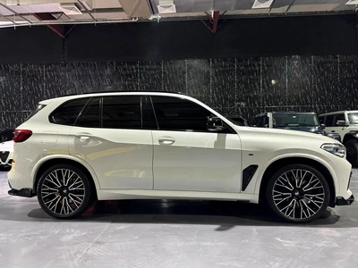 BMW X5 M50i 2020 | Original Paint | GCC specs | Well maintained-8