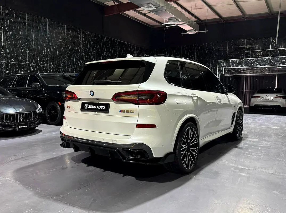 BMW X5 M50i 2020 | Original Paint | GCC specs | Well maintained-12-12