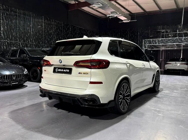 BMW X5 M50i 2020 | Original Paint | GCC specs | Well maintained
