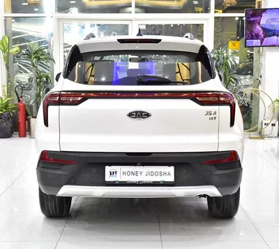 JAC JS4 1.5T ( 2023 Model ) in White Color GCC Specs-1