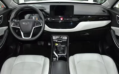 JAC JS4 1.5T ( 2023 Model ) in White Color GCC Specs-8