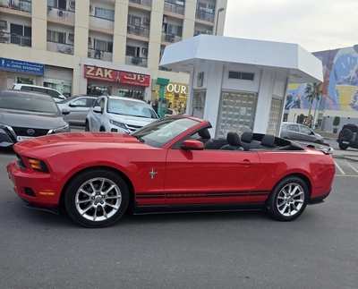 mustang v6 convertible-3