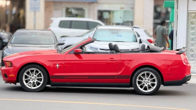 mustang v6 convertible-4