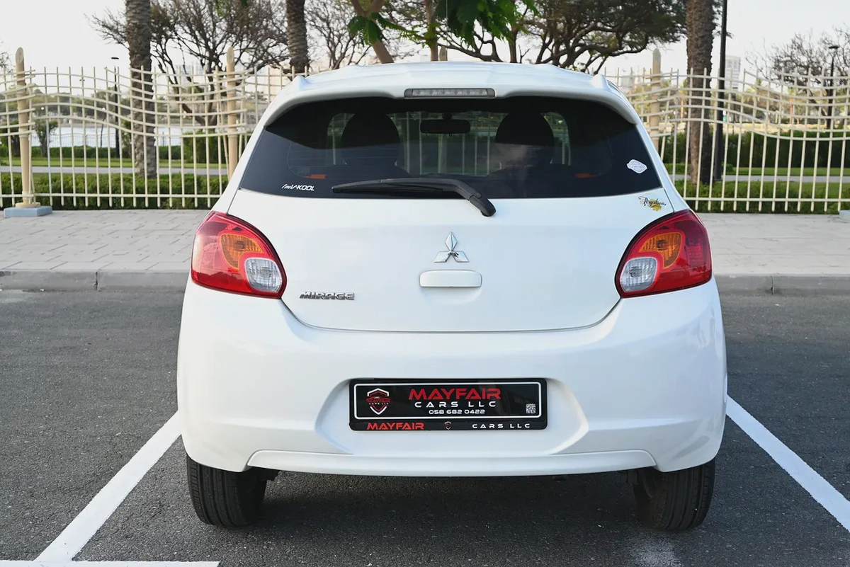 BEST OFFER - GCC -  MITSUBISHI MIRAGE GLX 2014 - LOW MILEAGE-3-3
