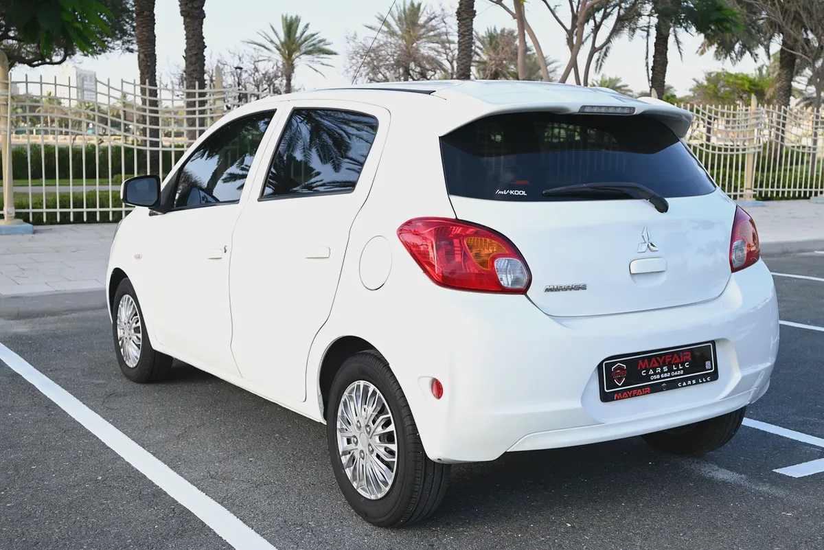 BEST OFFER - GCC -  MITSUBISHI MIRAGE GLX 2014 - LOW MILEAGE-7-7