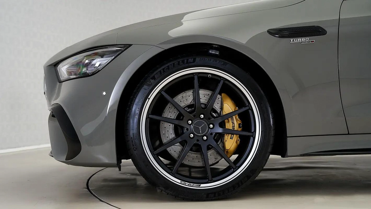 Mercedes-Benz AMG GT 53-6-6