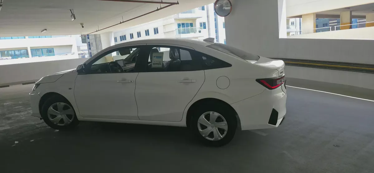 Toyota Yaris GCC Cash, Bank Finance and inhouse finance | Pristine Condition-3-3