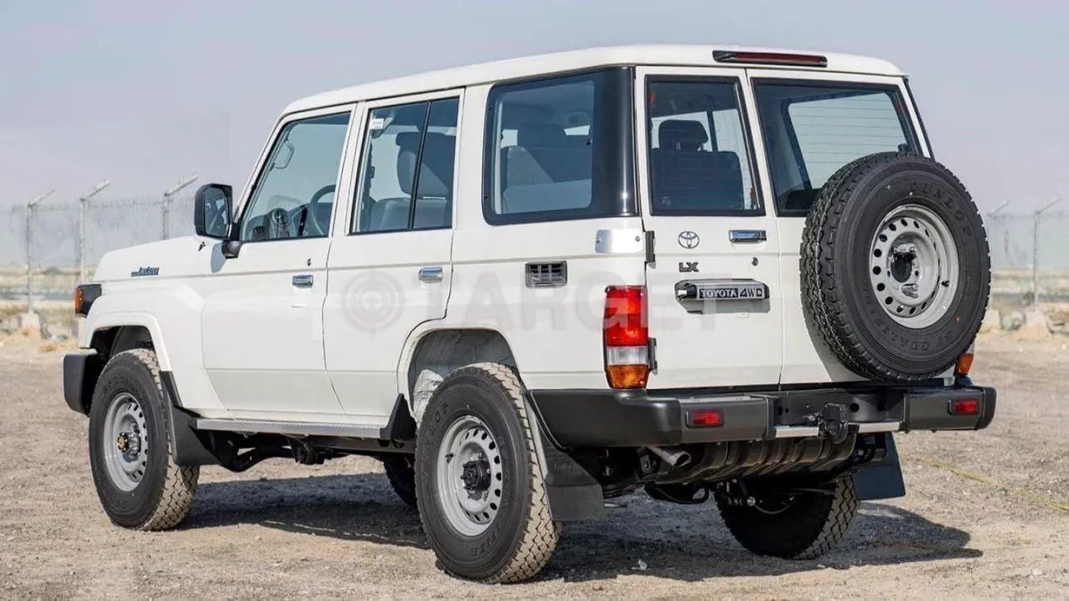 Toyota Land Cruiser 70 LC76 HARD TOP TOYOTA LAND CRUISER HARDTOP 4.2L DIESEL V6 5DOORS 2026 0KM-4-0