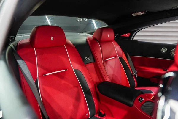 Rolls-Royce Wraith Black Badge